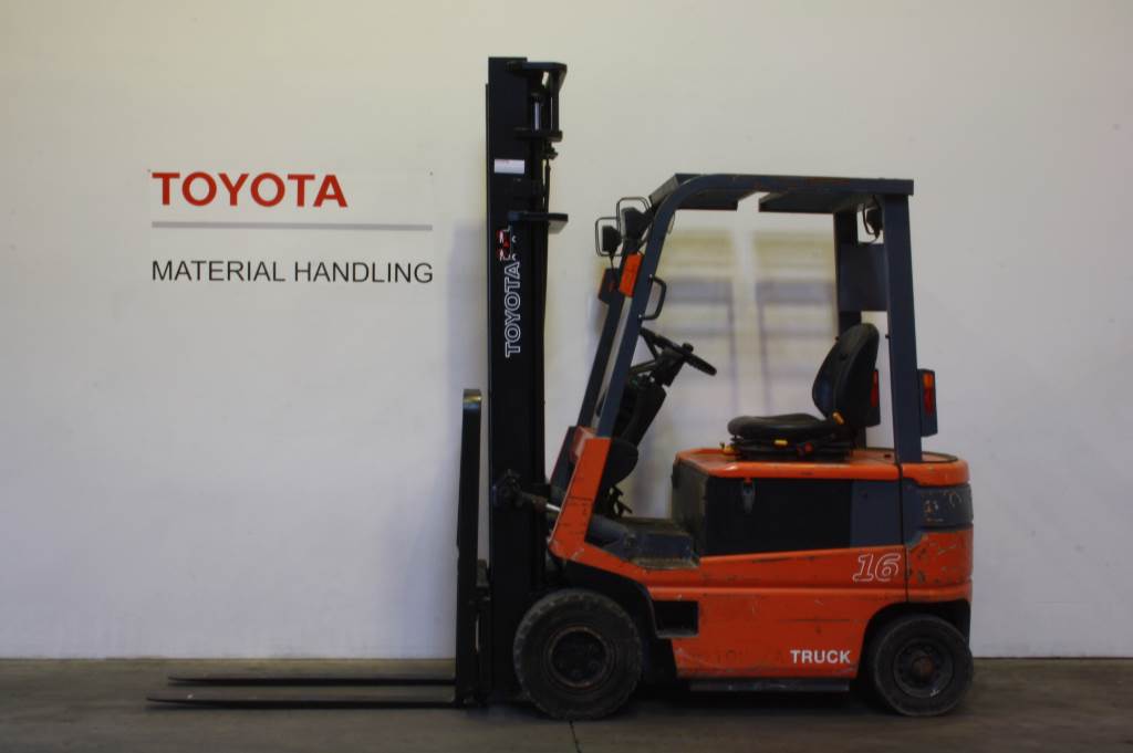 Komatsu Forklift Year By Serial Number Oggenerous